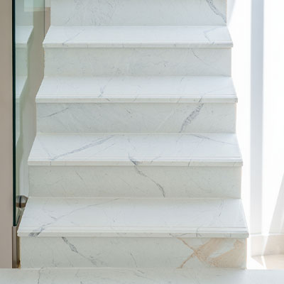 سنگ پله چبنی نیریز